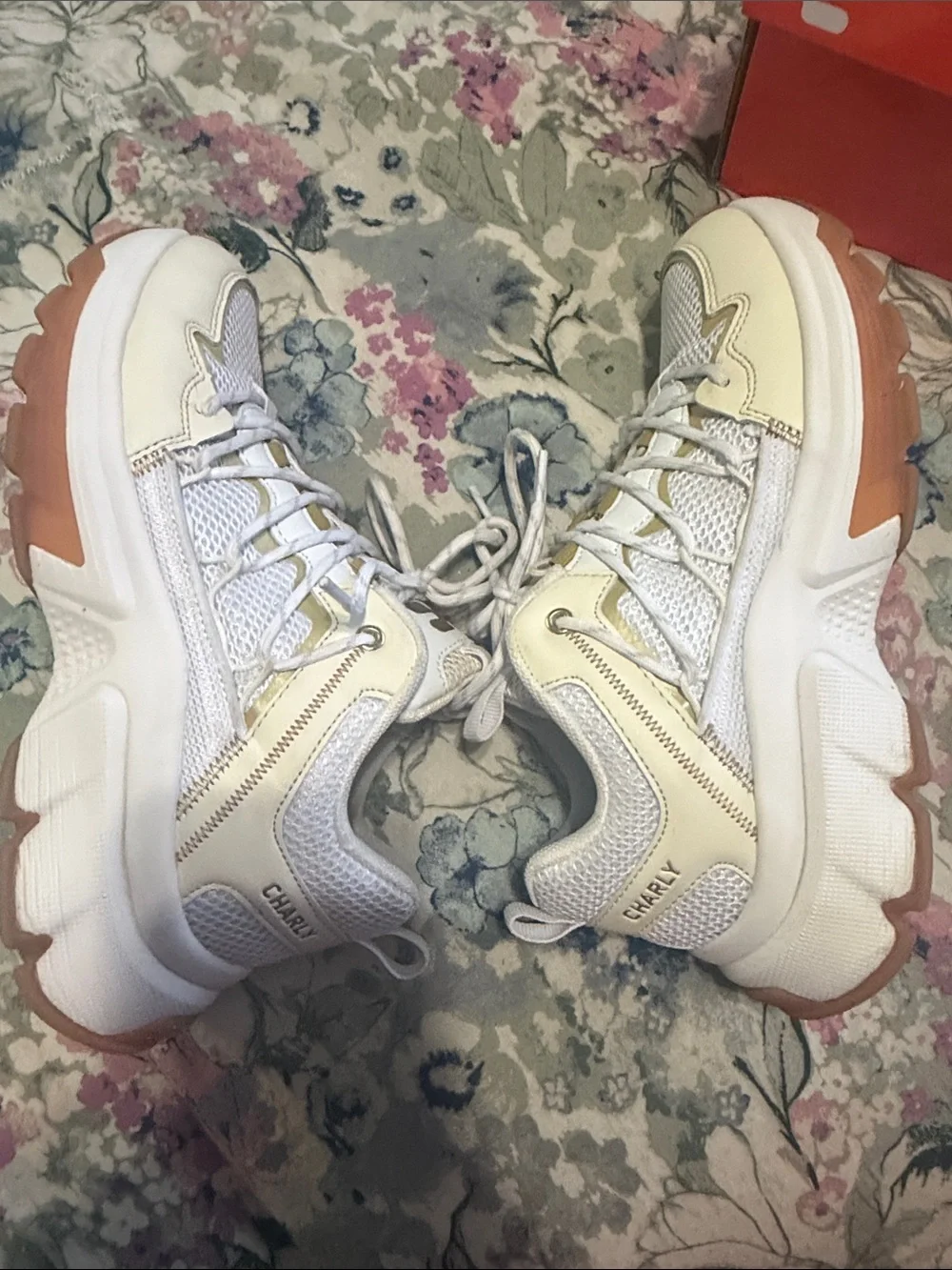 Charly Woman’s Survivor  Cream/White Athletic Sneakers